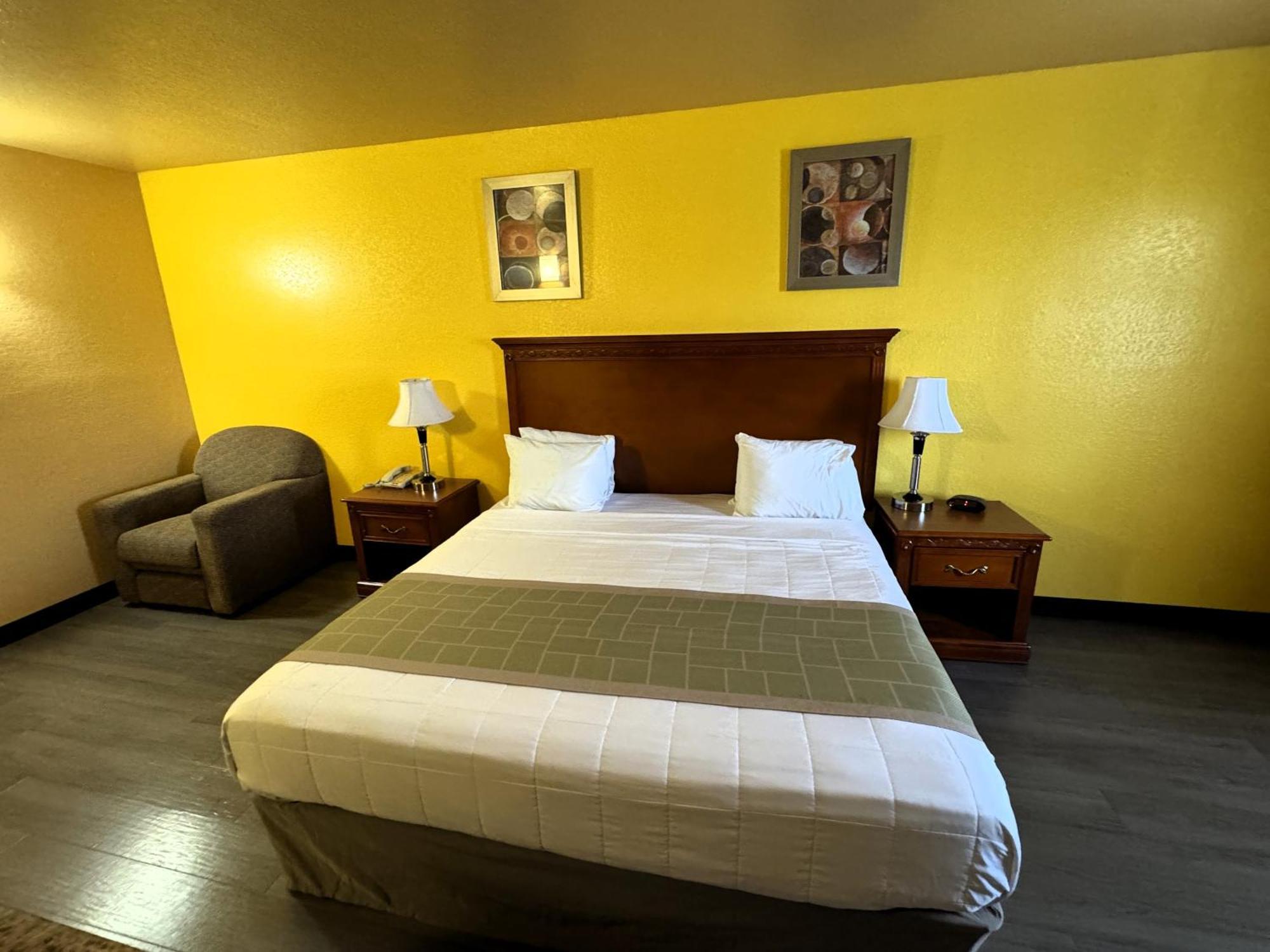Quality Inn & Suites Mcalester On Hwy 69 & Us 75 Exterior foto