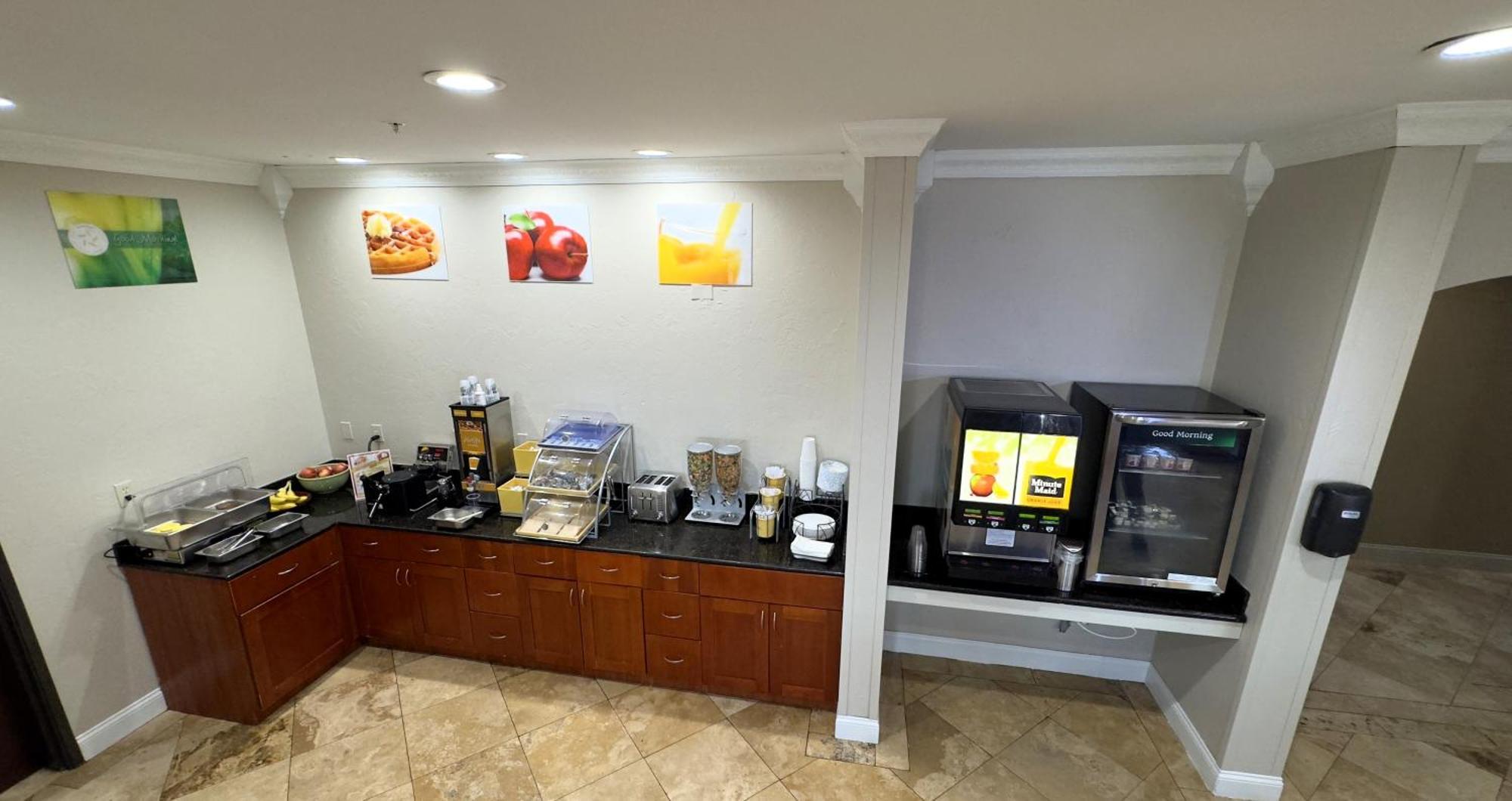 Quality Inn & Suites Mcalester On Hwy 69 & Us 75 Exterior foto