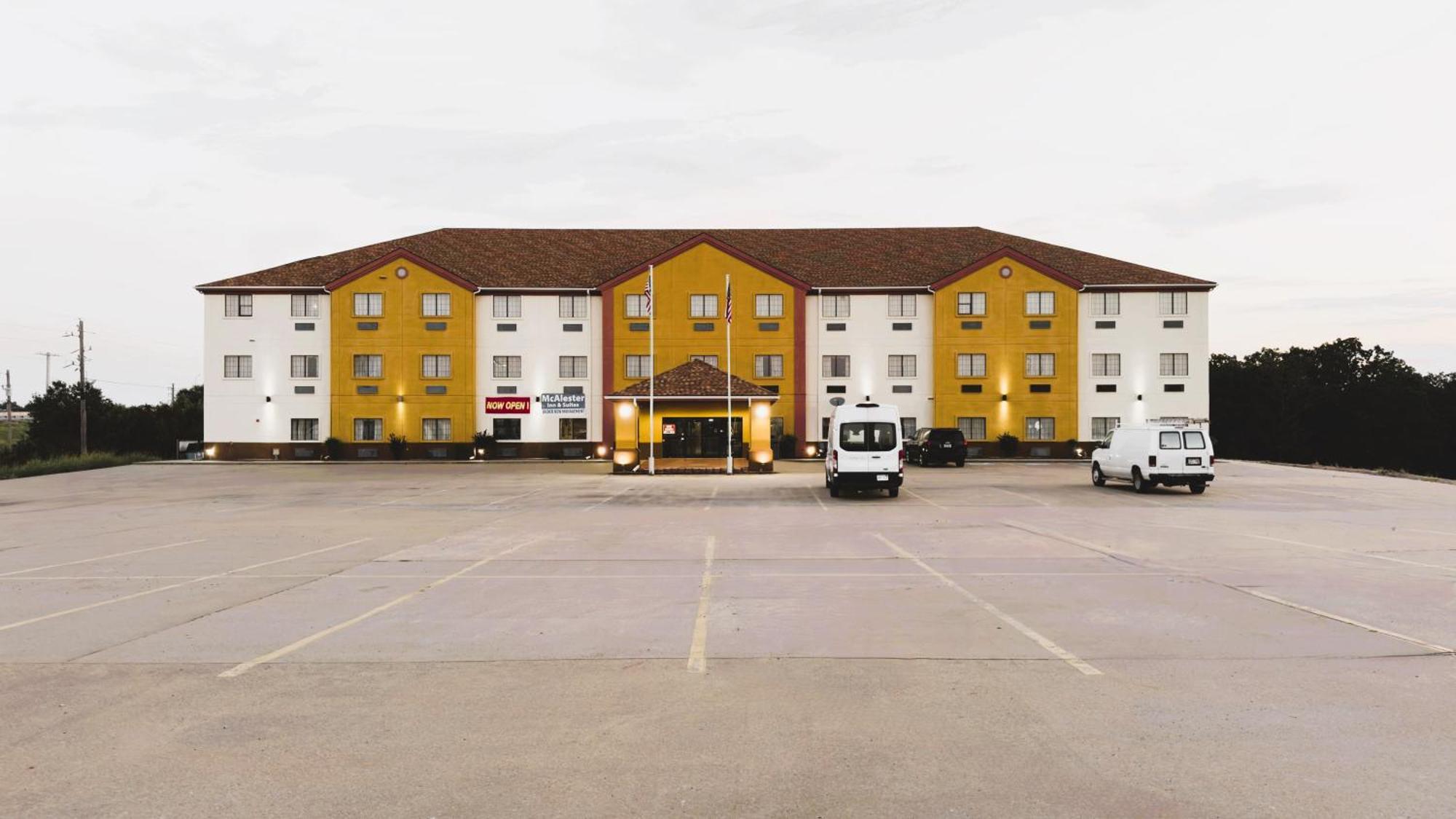 Quality Inn & Suites Mcalester On Hwy 69 & Us 75 Exterior foto